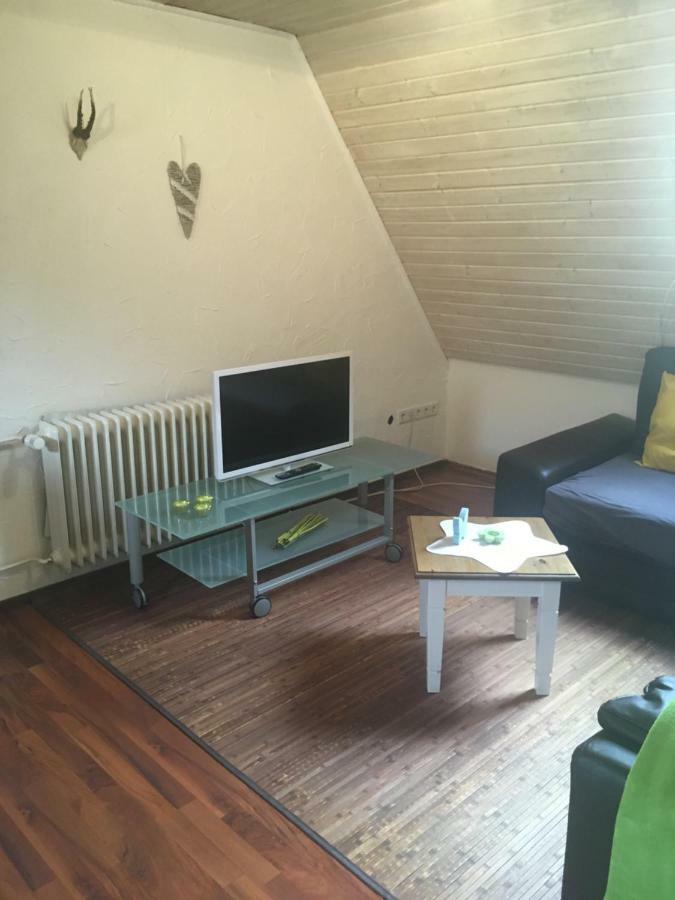 Wohnung Nur Fuer Monteure Und Handwerker Бад Кроцинген Екстериор снимка